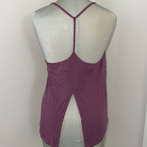 Lululemon purple tank halter open back 6 - Picture 1 of 7